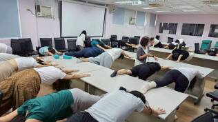 20251008適性輔導知能系列研習計畫X送缽療愈與瑜珈科學的整合與運用:LINE_ALBUM_1008上午場頌撥研習_251008_6